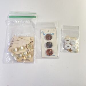 la vogue Vintage Button Set - Assorted Colours and Styles Vintage